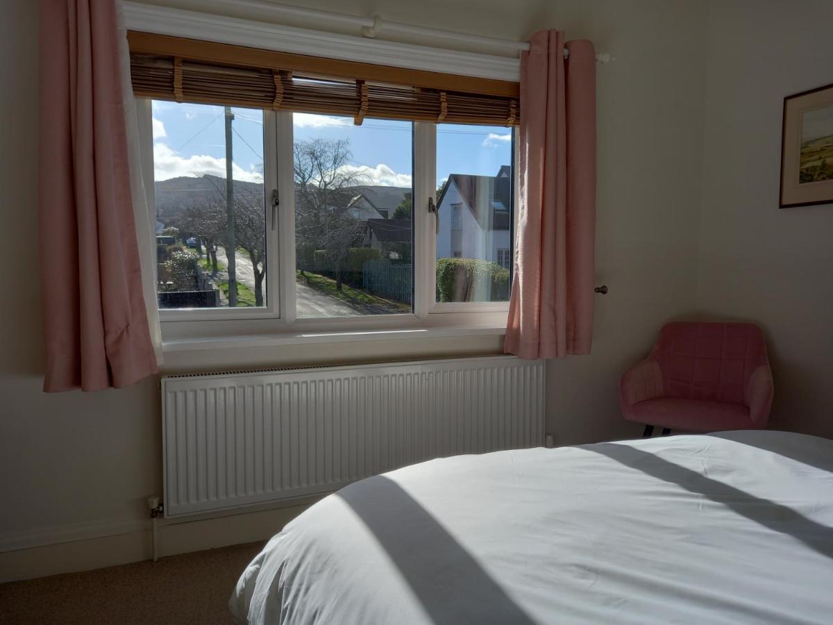 Grange Croft Villa Ben Rhydding Exteriör bild
