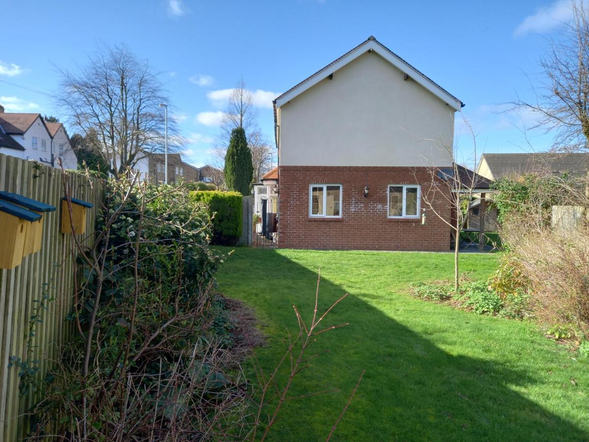 Grange Croft Villa Ben Rhydding Exteriör bild